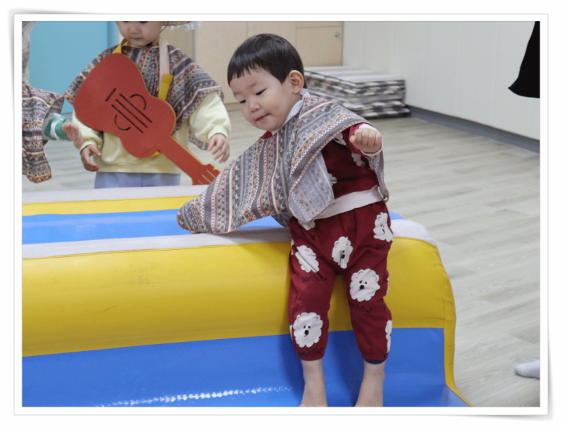 액자_IMG_8075.gif