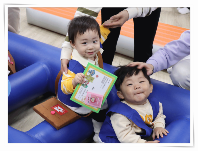 액자_IMG_8174.gif