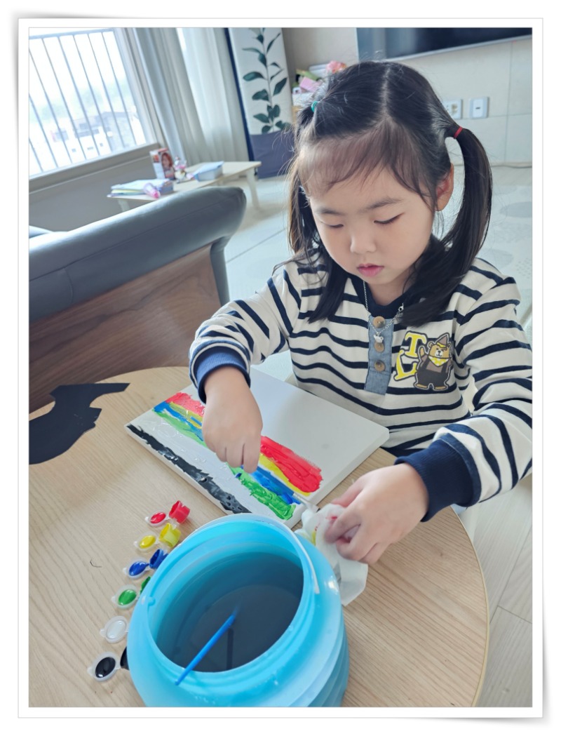 액자_20250307_163530 - 이니이니.jpg