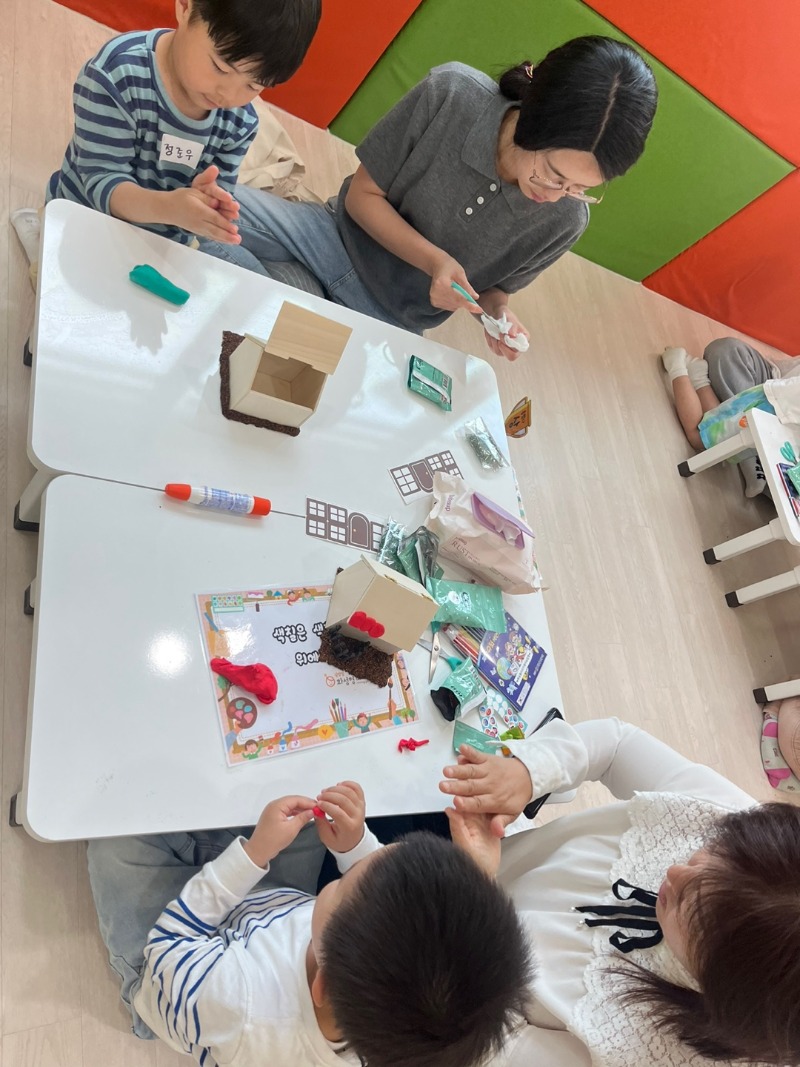 KakaoTalk_20250522_221743218_09.jpg
