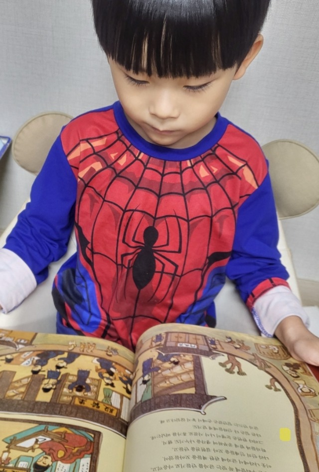 Screenshot_20251017_181219_Gallery - Kk K.jpg