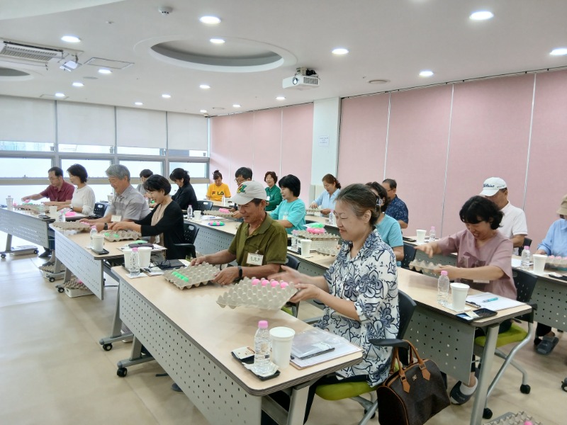 4 KakaoTalk_20251009_225213149_17.jpg