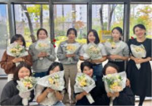 부모모임_가치마음 2기 '꽃이랑 책이랑&#..